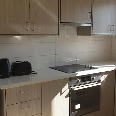 Takelena 利马索尔