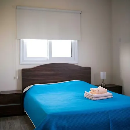 Takelena * リマソール